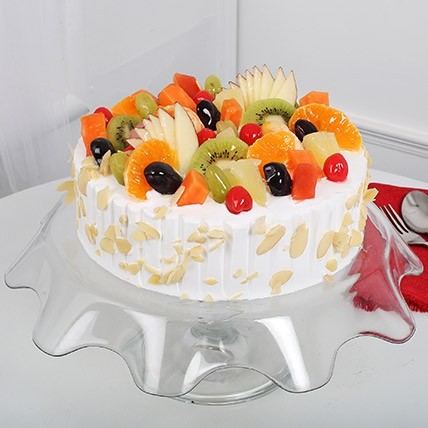 Floordrobe 18th Birthday cake - Decorated Cake by Roo's - CakesDecor